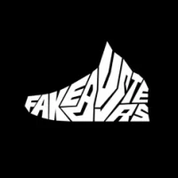 FAKEBUSTERS-Authentication App